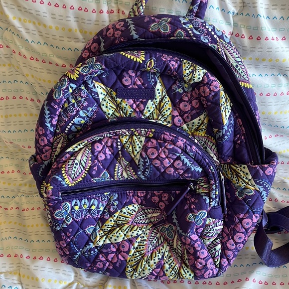 EUC Vera Bradley Purple Backpack!! - Picture 2 of 4